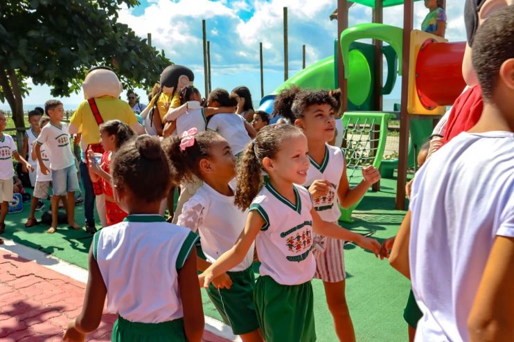Maio Laranja: evento alusivo ao combate do abuso sexual de crianças e adolescentes foi promovido na Rotatória 2 18