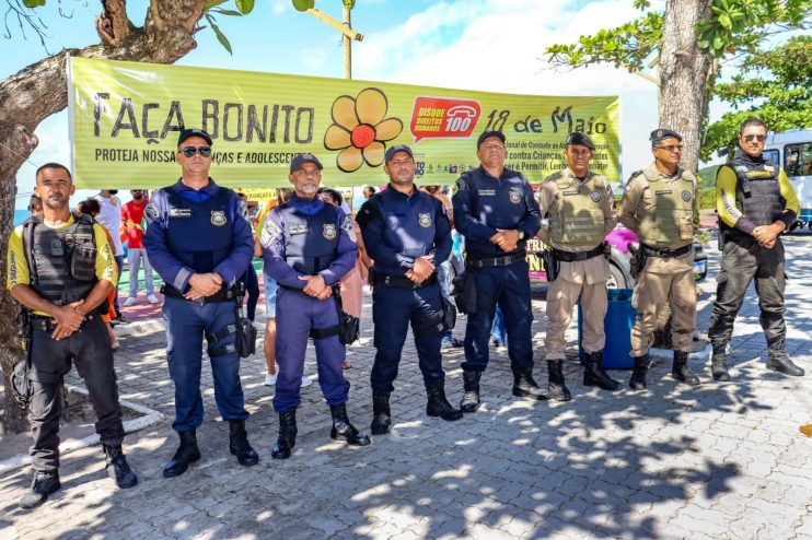Maio Laranja: evento alusivo ao combate do abuso sexual de crianças e adolescentes foi promovido na Rotatória 2 23