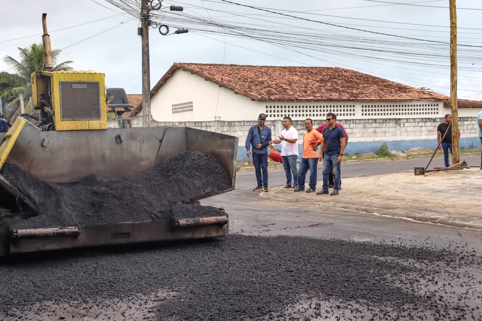 Melhorias na mobilidade urbana: recapeamento asfáltico do acesso à UPA Frei Calixto 7