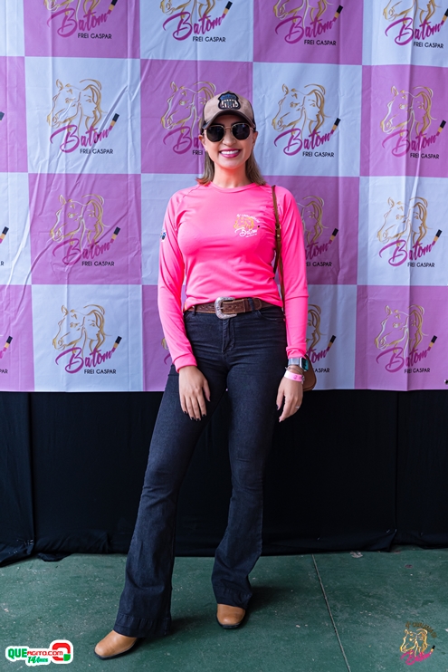 _DSC0479 Centenas de amazonas abrilhantaram as ruas de Frei Gaspar, durante a 4ª Cavalgada do Batom 200