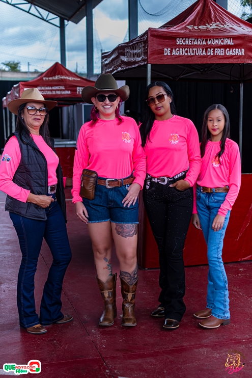 _DSC0510 Centenas de amazonas abrilhantaram as ruas de Frei Gaspar, durante a 4ª Cavalgada do Batom 227
