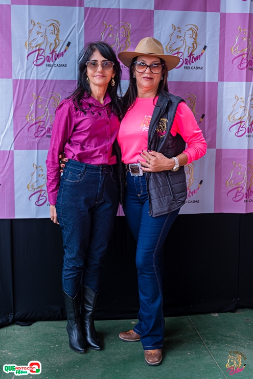 _DSC0525 Centenas de amazonas abrilhantaram as ruas de Frei Gaspar, durante a 4ª Cavalgada do Batom 237