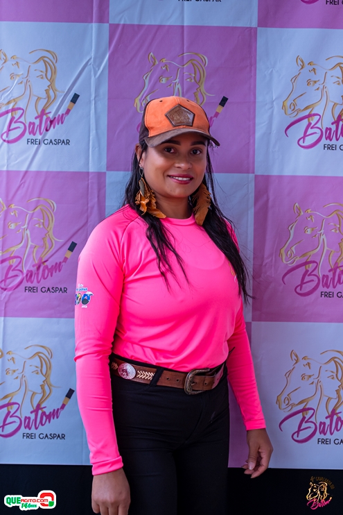 _DSC0527 Centenas de amazonas abrilhantaram as ruas de Frei Gaspar, durante a 4ª Cavalgada do Batom 239