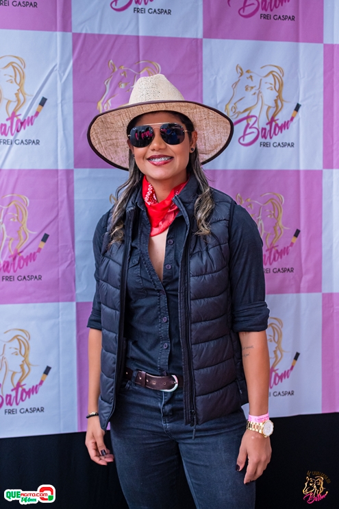 _DSC0703 Centenas de amazonas abrilhantaram as ruas de Frei Gaspar, durante a 4ª Cavalgada do Batom 712