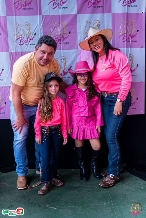 _DSC0835 Centenas de amazonas abrilhantaram as ruas de Frei Gaspar, durante a 4ª Cavalgada do Batom 828