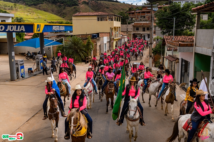 _DSC1000 Centenas de amazonas abrilhantaram as ruas de Frei Gaspar, durante a 4ª Cavalgada do Batom 981