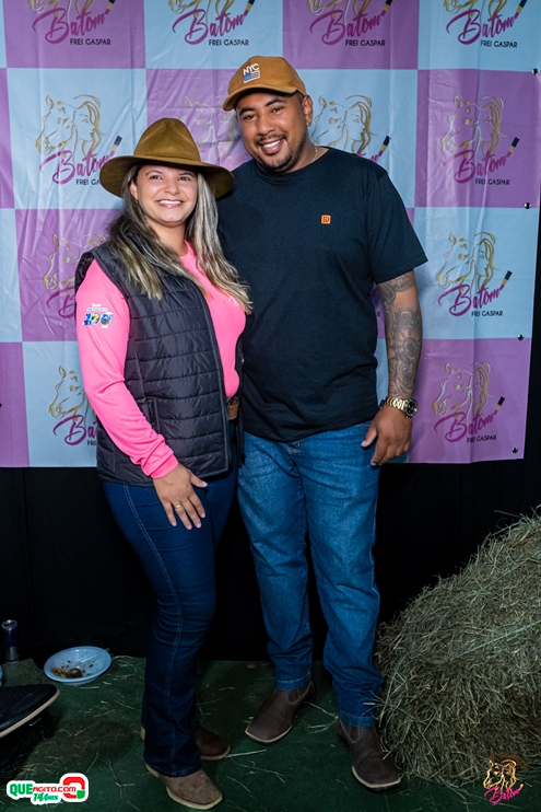 _DSC1211 Centenas de amazonas abrilhantaram as ruas de Frei Gaspar, durante a 4ª Cavalgada do Batom 1501