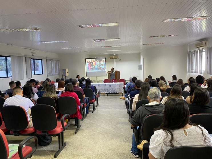 WhatsApp Image 2024-06-07 at 13.59.48 (1) Prefeitura de Eunápolis promove capacitação para profissionais da saúde na área de urgência e para tratamentos de hanseníase 12