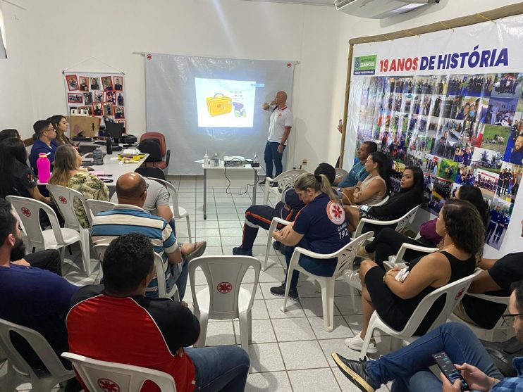 WhatsApp Image 2024-06-07 at 14.01.42 Prefeitura de Eunápolis promove capacitação para profissionais da saúde na área de urgência e para tratamentos de hanseníase 15