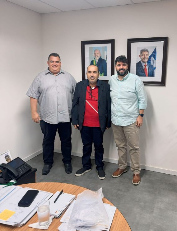 Iêdo Elias se reúne com chefe de gabinete do Governador em Salvador 4