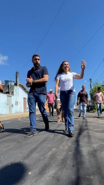 Cordélia confere obras no Pequi e anuncia etapa com mais de 25 mil m² de asfalto na cidade 9