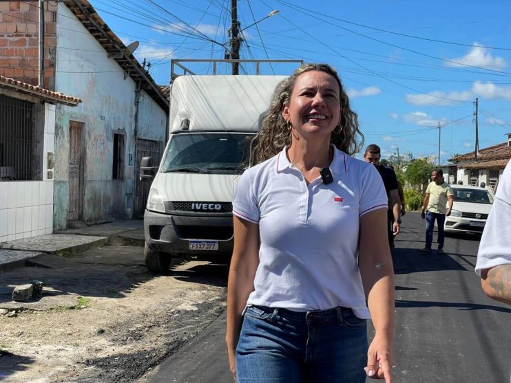 Cordélia confere obras no Pequi e anuncia etapa com mais de 25 mil m² de asfalto na cidade 11