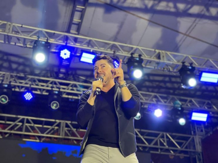 Vila do Forró: abertura oficial é realizada nos bairros Pequi e Juca Rosa com total apoio da Prefeitura de Eunápolis e atrai multidão 22