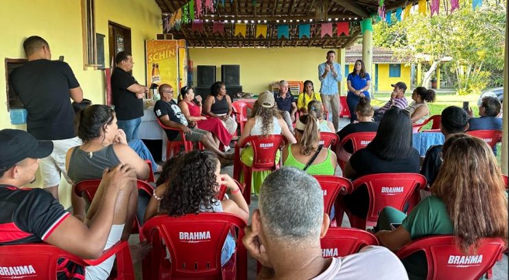 Pré-candidata à prefeita, Cláudia Oliveira intensifica agenda em Porto Seguro Pré-candidata à prefeita, Cláudia Oliveira intensifica agenda em Porto Seguro 4