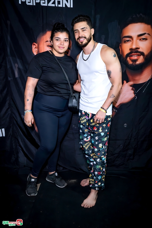 PAPAZONI 03-07-24 (10) Papazoni explodiu! Em plena quarta-feira mais de 5 mil pessoas no show da banda em Porto Seguro 17