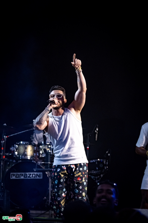 PAPAZONI 03-07-24 (112) Papazoni explodiu! Em plena quarta-feira mais de 5 mil pessoas no show da banda em Porto Seguro 106