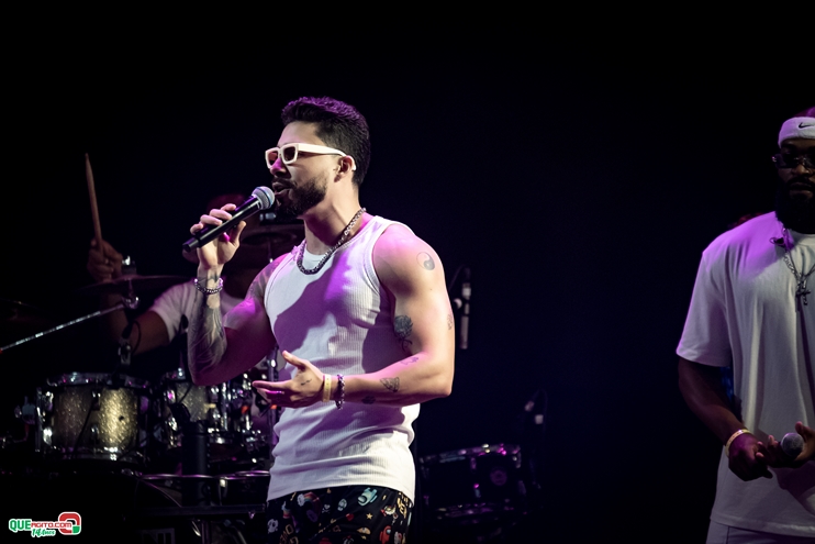 PAPAZONI 03-07-24 (114) Papazoni explodiu! Em plena quarta-feira mais de 5 mil pessoas no show da banda em Porto Seguro 108