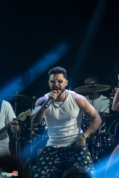 PAPAZONI 03-07-24 (119) Papazoni explodiu! Em plena quarta-feira mais de 5 mil pessoas no show da banda em Porto Seguro 113