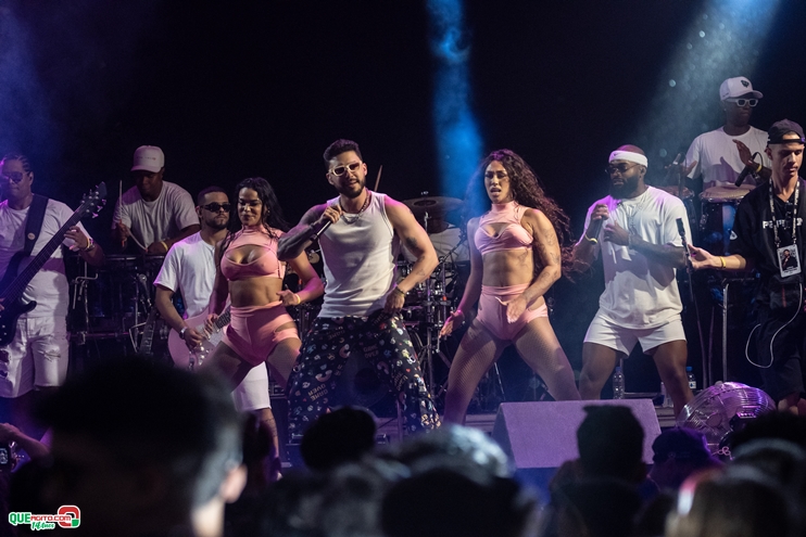 PAPAZONI 03-07-24 (127) Papazoni explodiu! Em plena quarta-feira mais de 5 mil pessoas no show da banda em Porto Seguro 121