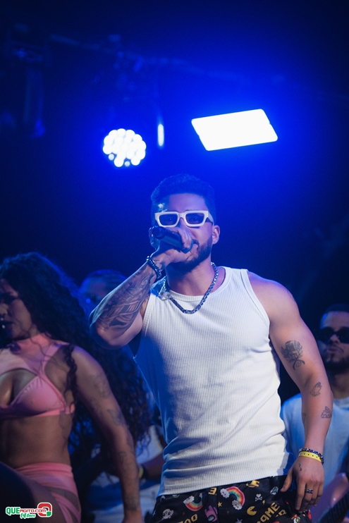 PAPAZONI 03-07-24 (133) Papazoni explodiu! Em plena quarta-feira mais de 5 mil pessoas no show da banda em Porto Seguro 127