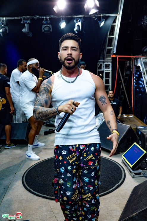 PAPAZONI 03-07-24 (165) Papazoni explodiu! Em plena quarta-feira mais de 5 mil pessoas no show da banda em Porto Seguro 159