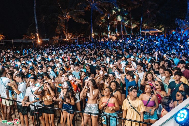 PAPAZONI 03-07-24 (180) Papazoni explodiu! Em plena quarta-feira mais de 5 mil pessoas no show da banda em Porto Seguro 173