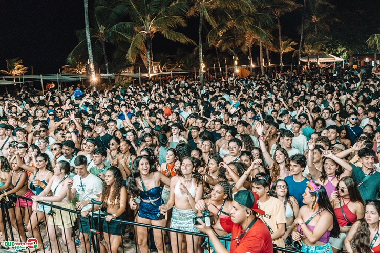 PAPAZONI 03-07-24 (186) Papazoni explodiu! Em plena quarta-feira mais de 5 mil pessoas no show da banda em Porto Seguro 179