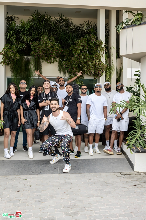 PAPAZONI 03-07-24 (19) Papazoni explodiu! Em plena quarta-feira mais de 5 mil pessoas no show da banda em Porto Seguro 25