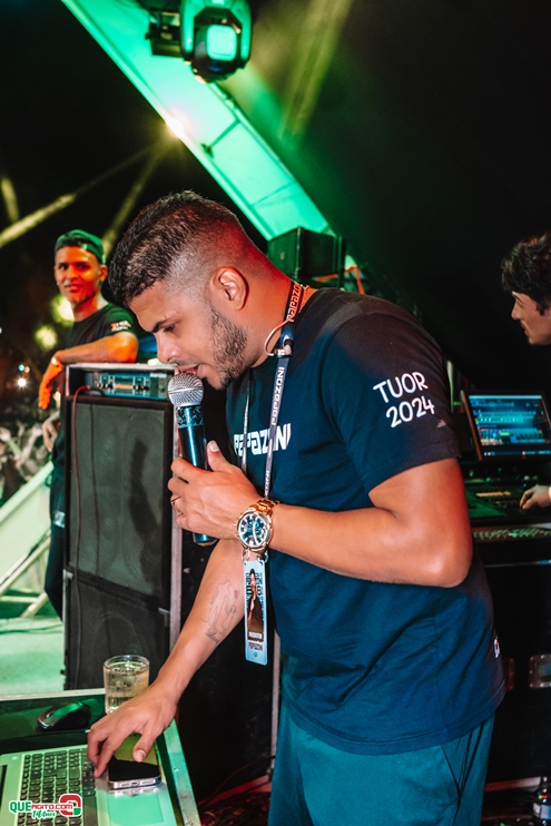 PAPAZONI 03-07-24 (194) Papazoni explodiu! Em plena quarta-feira mais de 5 mil pessoas no show da banda em Porto Seguro 187