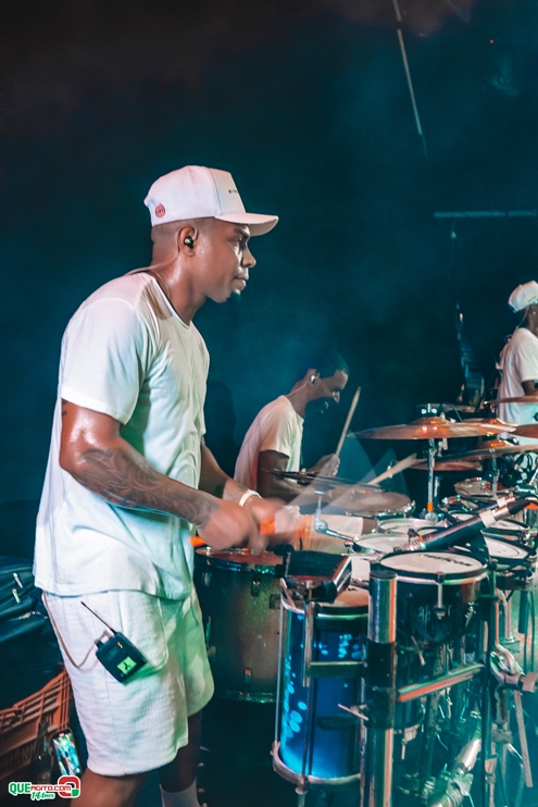 PAPAZONI 03-07-24 (197) Papazoni explodiu! Em plena quarta-feira mais de 5 mil pessoas no show da banda em Porto Seguro 190