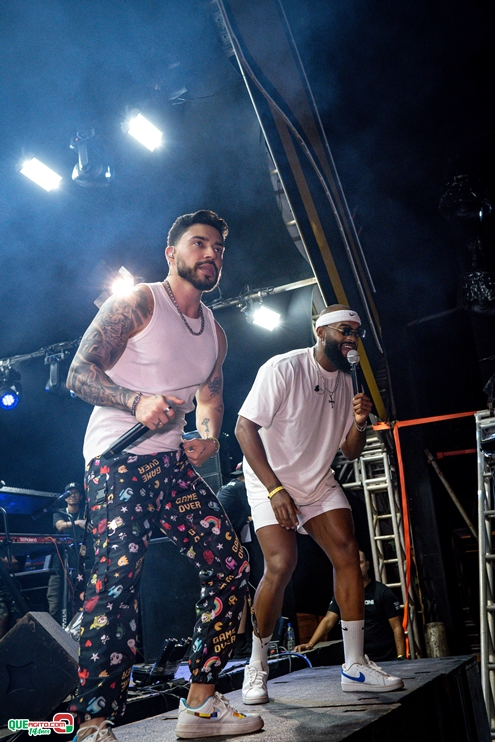 PAPAZONI 03-07-24 (199) Papazoni explodiu! Em plena quarta-feira mais de 5 mil pessoas no show da banda em Porto Seguro 192