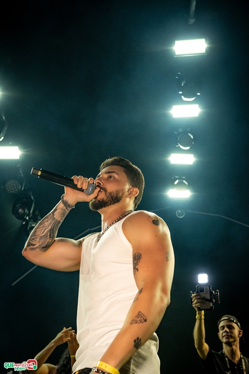 PAPAZONI 03-07-24 (207) Papazoni explodiu! Em plena quarta-feira mais de 5 mil pessoas no show da banda em Porto Seguro 200