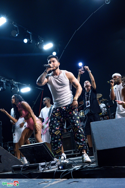 PAPAZONI 03-07-24 (211) Papazoni explodiu! Em plena quarta-feira mais de 5 mil pessoas no show da banda em Porto Seguro 204