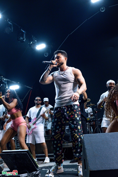 PAPAZONI 03-07-24 (213) Papazoni explodiu! Em plena quarta-feira mais de 5 mil pessoas no show da banda em Porto Seguro 206