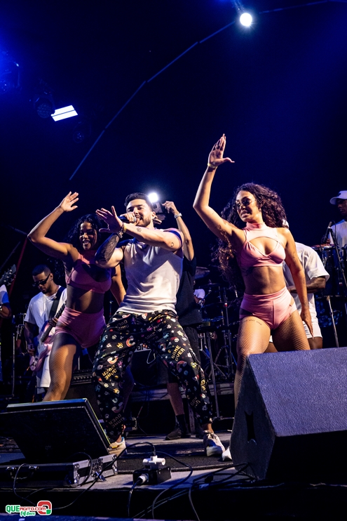 PAPAZONI 03-07-24 (215) Papazoni explodiu! Em plena quarta-feira mais de 5 mil pessoas no show da banda em Porto Seguro 208
