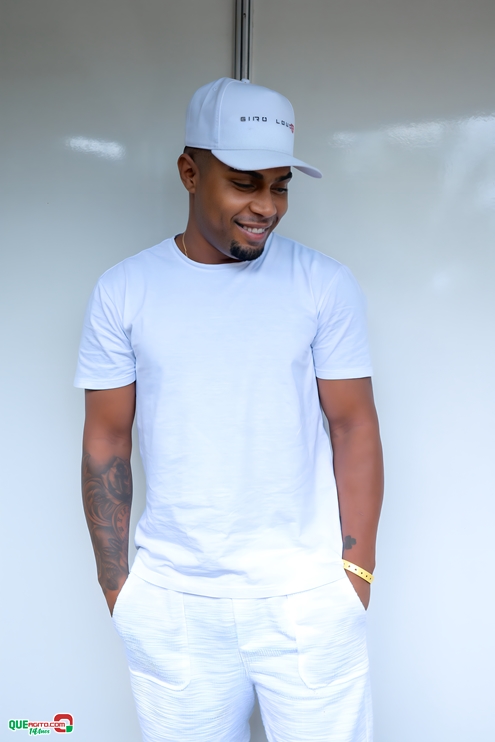 PAPAZONI 03-07-24 (41) Papazoni explodiu! Em plena quarta-feira mais de 5 mil pessoas no show da banda em Porto Seguro 47