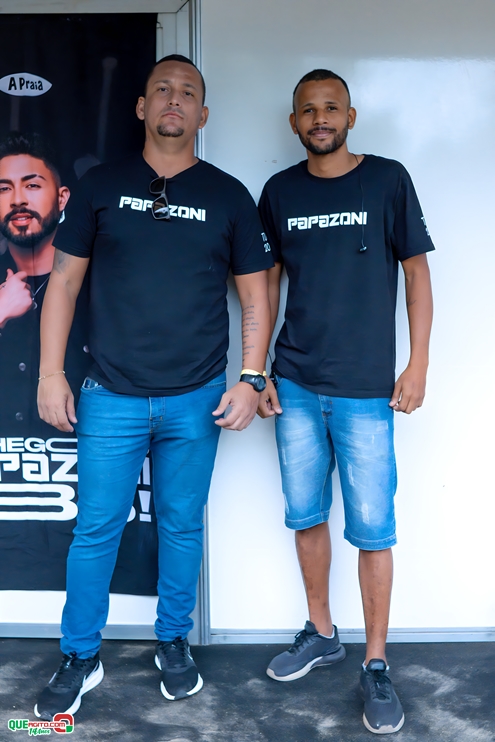 PAPAZONI 03-07-24 (52) Papazoni explodiu! Em plena quarta-feira mais de 5 mil pessoas no show da banda em Porto Seguro 58