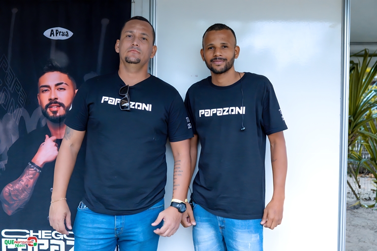 PAPAZONI 03-07-24 (53) Papazoni explodiu! Em plena quarta-feira mais de 5 mil pessoas no show da banda em Porto Seguro 59