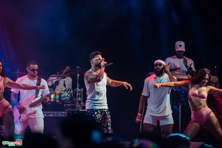 PAPAZONI 03-07-24 (82) Papazoni explodiu! Em plena quarta-feira mais de 5 mil pessoas no show da banda em Porto Seguro 76