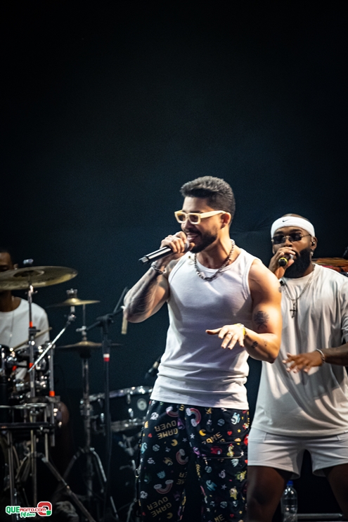 PAPAZONI 03-07-24 (94) Papazoni explodiu! Em plena quarta-feira mais de 5 mil pessoas no show da banda em Porto Seguro 88