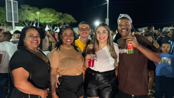 FECHOU COM CHAVE DE OURO: Segundo dia de Vila do Forró no Centauro reúne milhares de pessoas nos shows de Netto Brito, Silfarley e Larissa Gomes 19
