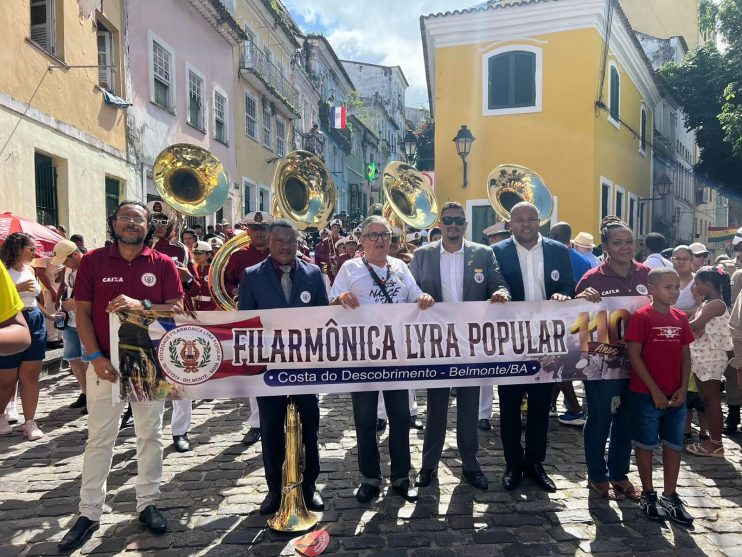 Filarmônica Lyra Popular de Belmonte brilha na Capital Baiana 4