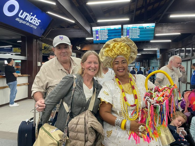 Porto Seguro celebra ampliação de voo internacional da Argentina Porto Seguro celebra ampliação de voo internacional da Argentina 4