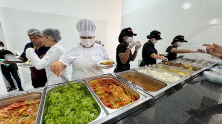 Porto Seguro ganha Restaurante Popular com refeição a R$ 5 5