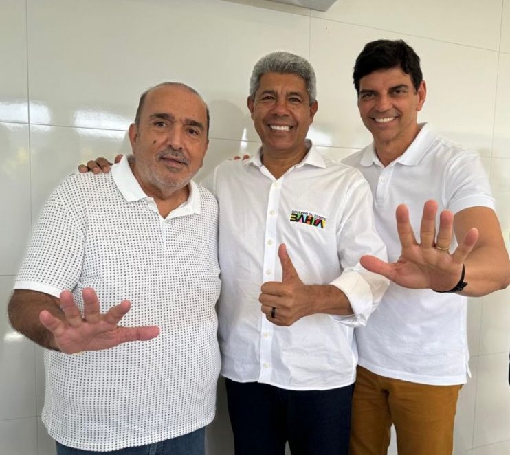 Iêdo participa das comemorações do aniversário de Santa Cruz Cabrália 4