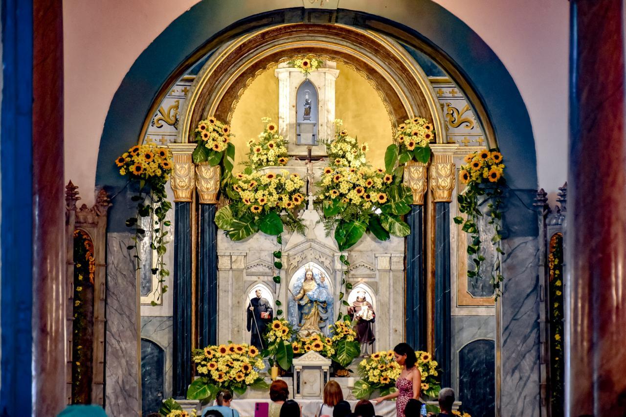 Fé e Tradição: Festejos de Nossa Senhora D'Ajuda mobilizam multidões 8