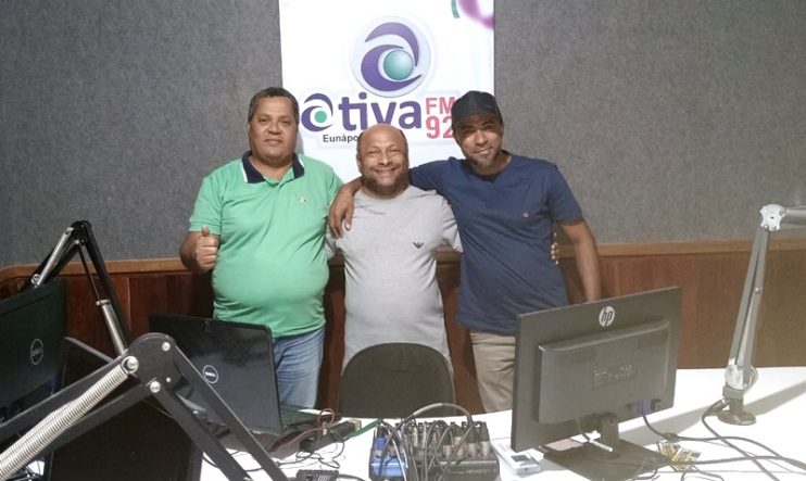 Programa Voz Ativa celebra 4 anos de sucesso na rádio Ativa FM Programa Voz Ativa celebra 4 anos de sucesso na rádio Ativa FM 4