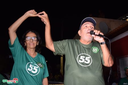 Multidão acompanha corpo a corpo de Iêdo Elias e Alice Britto em Belmonte 4