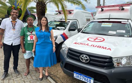 Deputada Cláudia Oliveira recebe duas ambulâncias para Comunidades Indígenas de Porto Seguro 5