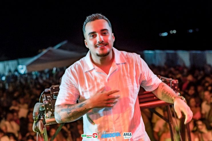 Tayrone e Larissa Gomes encantam público nas 07 Horas de Arrocha da Cabana Area Beach 614